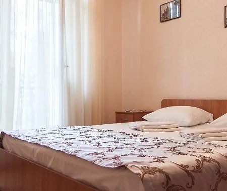 Hotel O'Kiev On Prosvity Hotell
